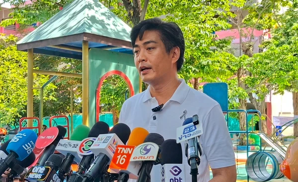 “ชัยวัฒน์” ใช้สิทธิเลือกตั้งผู้ว่าฯกทม. ปลุกคนกรุงฯ เข้าคูหาก่อน 5 โมงเย็น