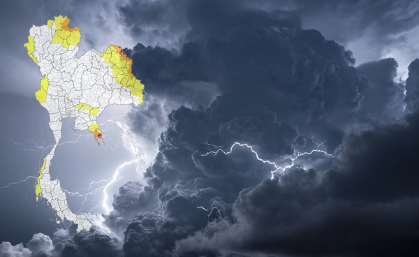 อุตุฯ เตือนฉบับ 7 เช็กเลยจังหวัดไหนบ้าง? เสี่ยงฝนตกหนัก-น้ำหลาก