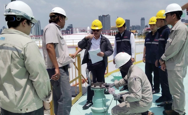 ตรวจคลังน้ำมัน 8 จุด ไม่พบผิดปกติ ชี้ดีมานด์พุ่งเหตุหลัก