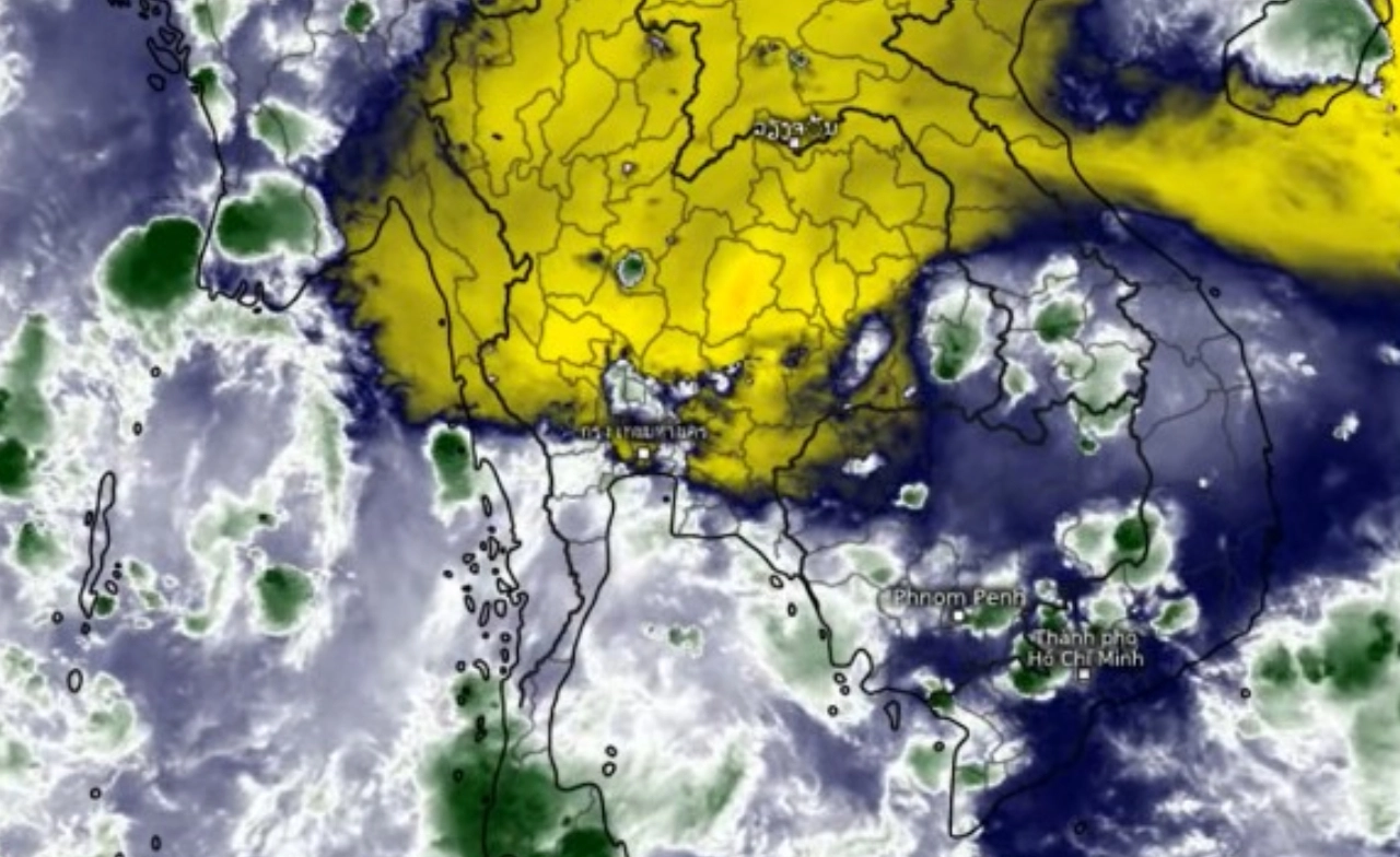 พยากรณ์อากาศวันนี้ 21 ต.ค.69 เตือน 21-26 ต.ค. ภาคใต้ระวังฝนตกหนัก ส่วน “ลมหนาว” รอบใหม่ ปกคลุมอีสานตอนบน 26 ต.ค.