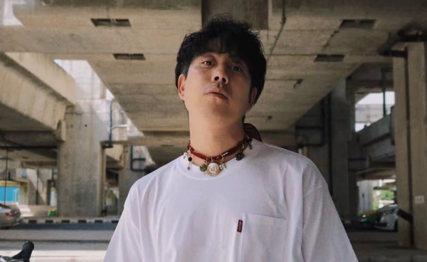 ประวัติ "ว่านไฉ" จากอดีตนักล่าฝัน สู่เจ้าของเพจ "อาสาพาไปหลง"