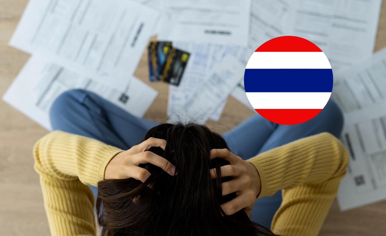 คนไทยเป็น "หนี้" พุ่งสูงสุดรอบ 18 ปี ติดกับดักรายได้ไม่พอจ่าย ไร้เงินฉุกเฉิน