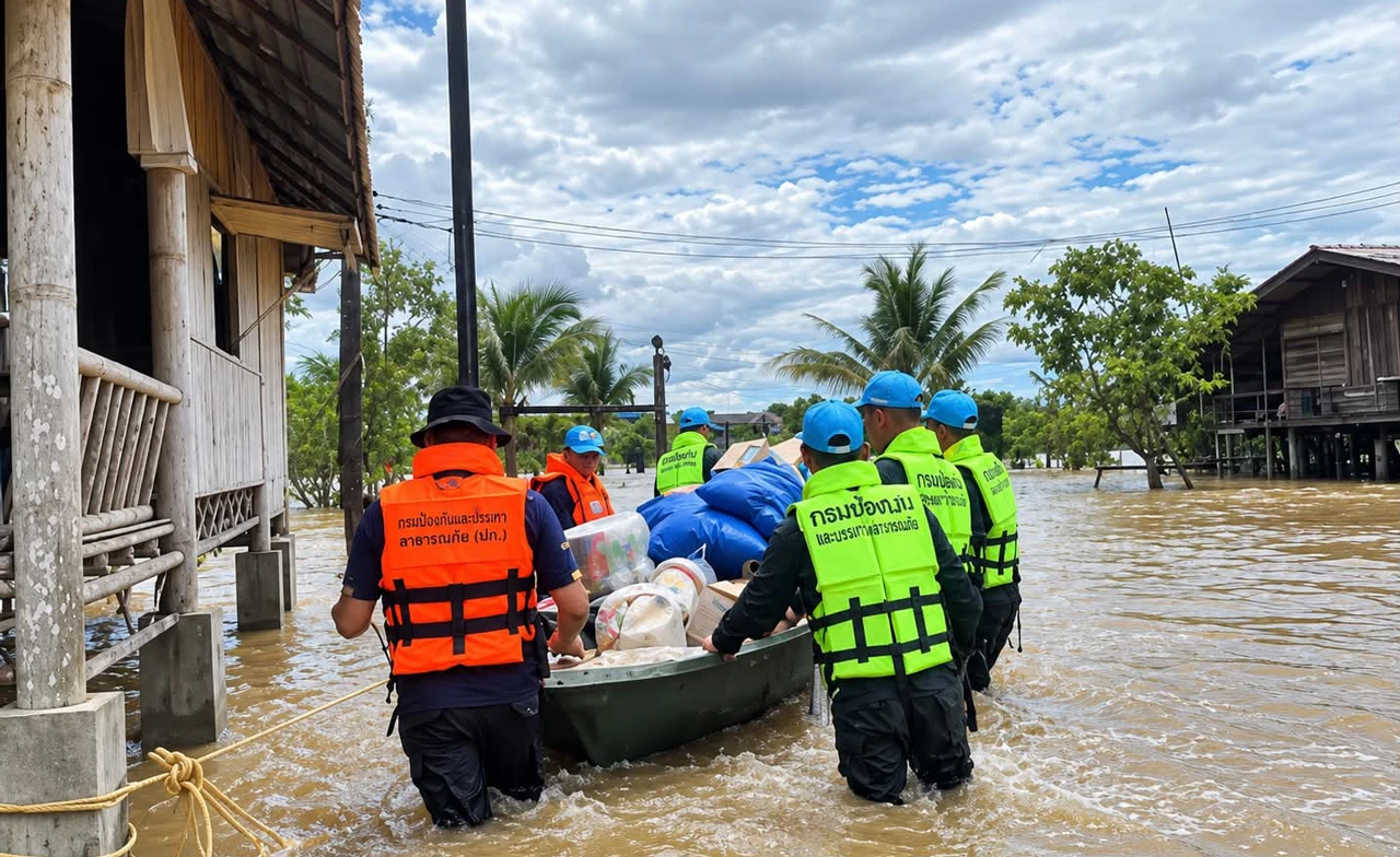 น้ำท่วม 12 จังหวัด! ปภ. สรุปสถานการณ์อุทกภัยล่าสุด กระทบ 11,796 ครัวเรือน