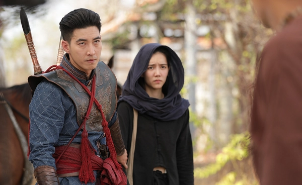 ลงจอแล้ว ละครคอมเมดี้พีเรียด “กลิ่นมาลี” ส่งกลิ่นความรักให้อบอวล พร้อมกันทั่วประเทศ 25 กุมภาพันธ์นี้