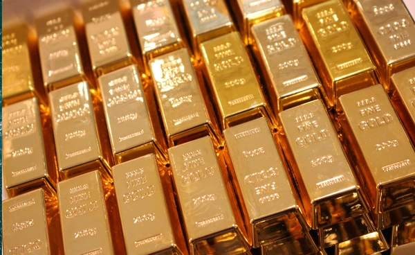 ทองคำฟื้นตัวเป็นขาขึ้น ปีนี้อาจพุ่งแตะ  5,000 ดอลลาร์