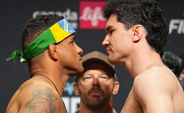 เบิร์นส-มาล็อตต์ ผ่านตาชั่งตามพิกัด พร้อมซัดกัน "คู่เอก" UFC แคนาดา 