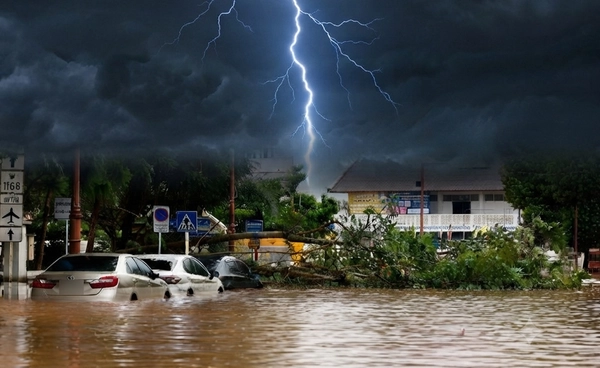 ฝนมาแรง! รัฐสั่งทุกหน่วยเตรียมพร้อม 24 ชม. รับมือสถานการณ์น้ำทั่วปท.