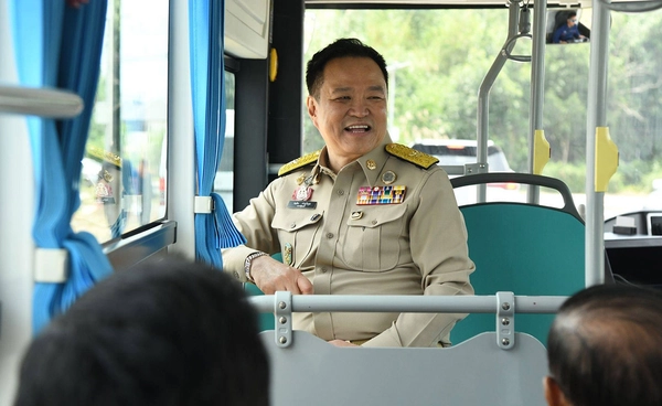 เลขเด็ดงวดนี้ 1/9/69 ส่องทะเบียนรถบัส EV “นายกฯ อนุทิน”  ลงสงขลา