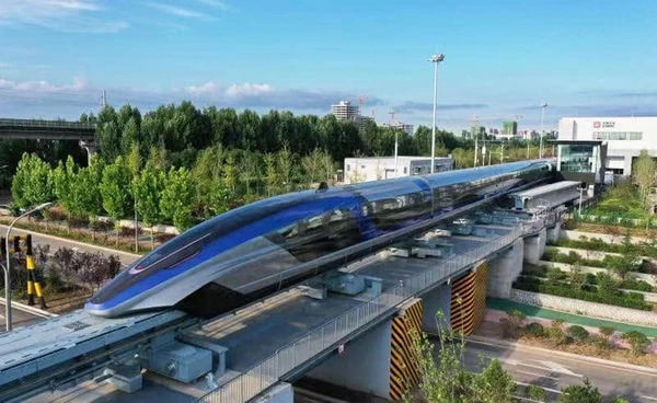 รถไฟแม่เหล็กไฟฟ้า (Maglev) เจนใหม่ของจีน ... เครื่องบินยังอาย (ตอน 3)