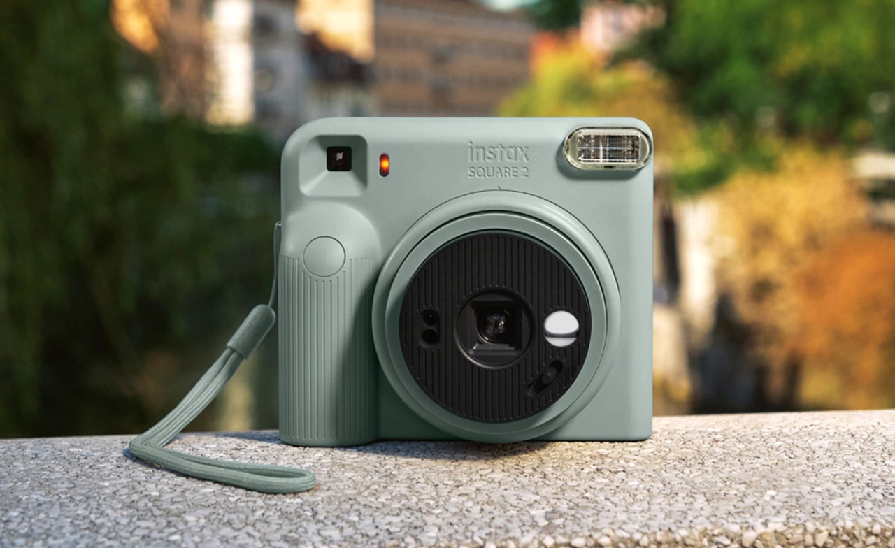 "ฟูจิฟิล์ม เปิดตัว" instax SQUARE 2 กล้องอินสแตนท์รุ่นใหม่ ชวนเก็บมู้ดที่ชอบในฟิล์ม 