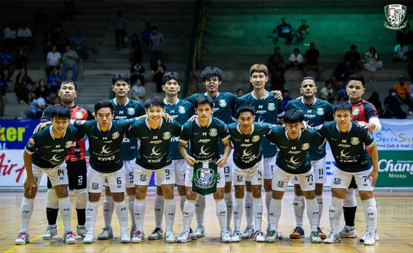 ธีร์ดนัยขอโทษแฟนแบงค็อก  รับเสียสมาธิจนพ่ายบลูเวฟ!