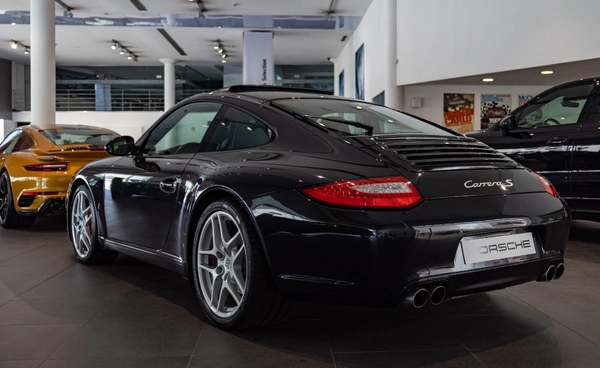 Porsche ปิด 3 ธุรกิจนอกกลุ่มรถยนต์ ลดพนักงาน ยอดขายในจีนชะลอตัว