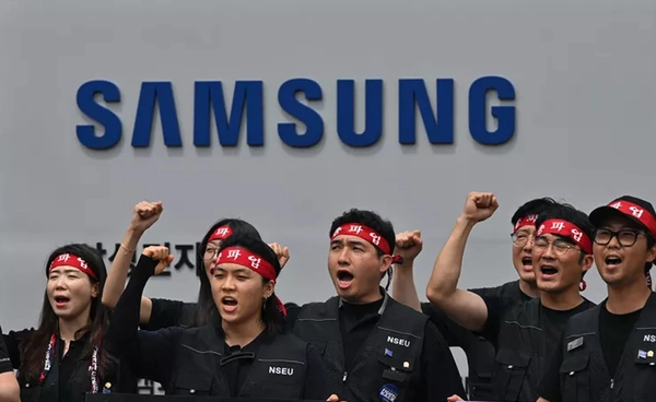 ซัมซุงเกาหลีใต้ให้โบนัสจุก ๆ ฝ่ายชิปได้เฉลี่ย 11 ล้านบาท หลังบรรลุข้อตกลง เลี่ยงประท้วงหยุดงาน