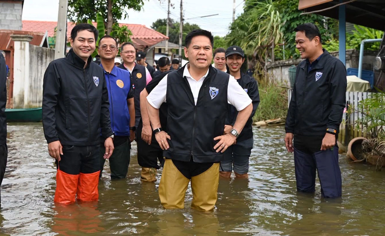 น้ำท่วมกระทบ 59 จังหวัด กระทบสถานประกอบการ เสียหายกว่า 1.8 หมื่นล้าน