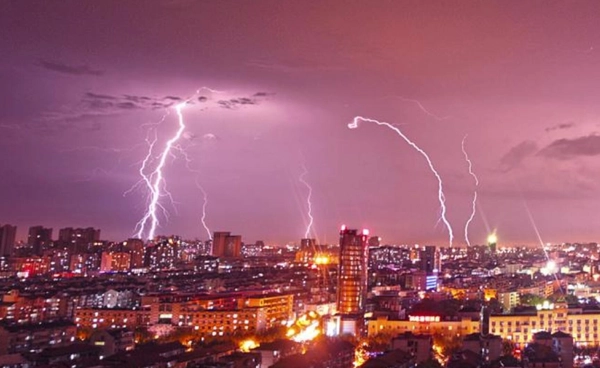 พื้นที่เสี่ยงภัยฝนตกหนักถึงหนักมาก วันที่ 29 กุมภาพันธ์ 2569 .