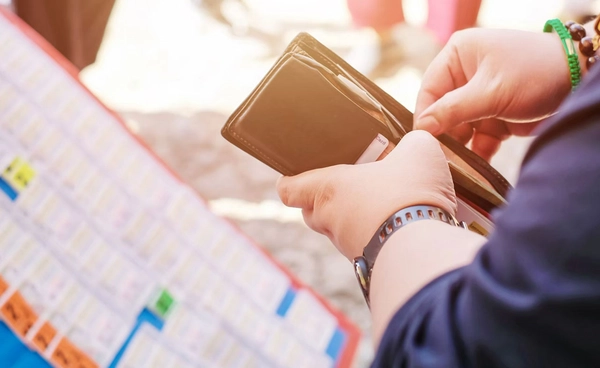 ถอดบทเรียน “หวยอลเวง” คู่มือปกป้องสิทธิ ซื้อสลากแล้วหาย โดนฉกทำอย่างไร?