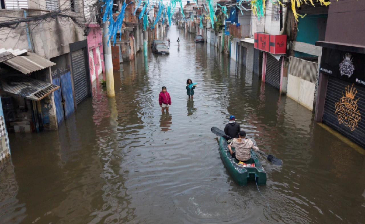 ฝนถล่ม “เซาเปาโล” ทุบสถิติสูงสุดบราซิล