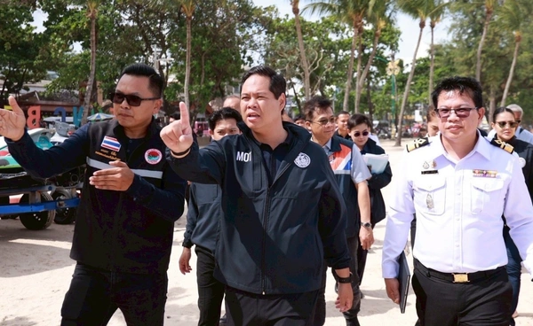“สรรเพชญ” นำทีมเจ้าท่าฯ ลุยจัดระเบียบเจ็ตสกีภูเก็ต