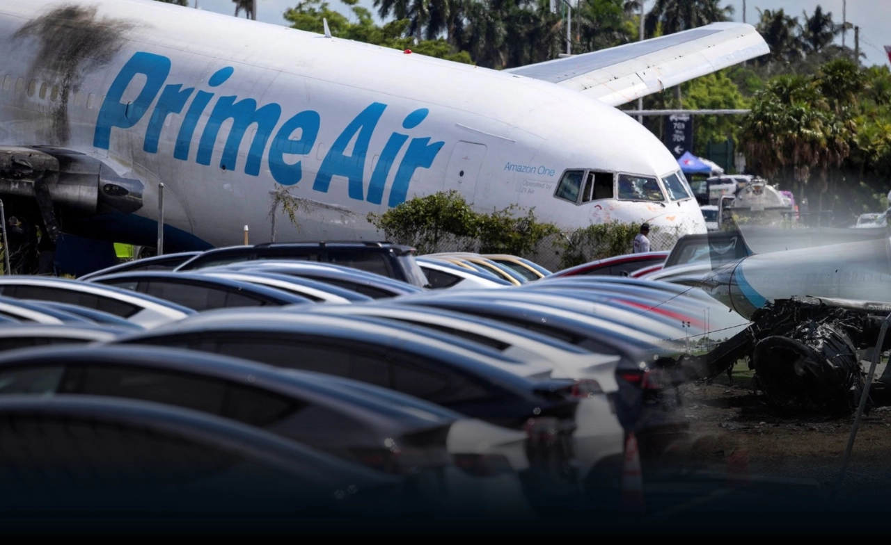 "Amazon" สั่งพักงาน 21 Air ปมหลุดรันเวย์ มีผู้เสียชีวิต