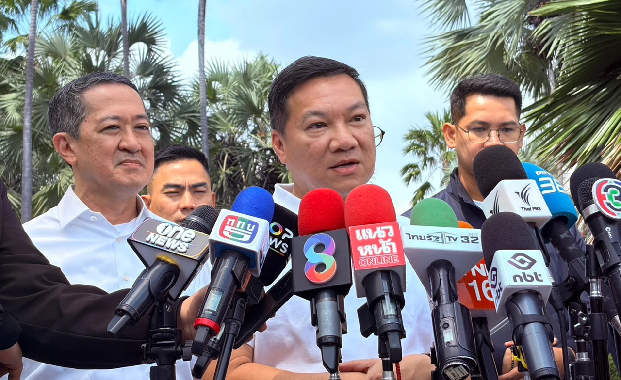 ปลัด มท. ยันงบเยียวยาน้ำท่วม ‘เพียงพอ’ หากไม่พอเสนอขอสำนักงบฯเพิ่มได้