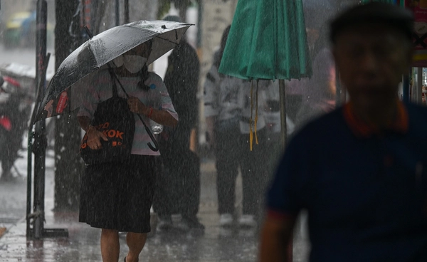 16 พ.ค. ฝนถล่ม 35 จังหวัด! เหนือ-กลาง-อีสาน-ตอ.-ใต้ ระวังน้ำท่วมฉับพลัน