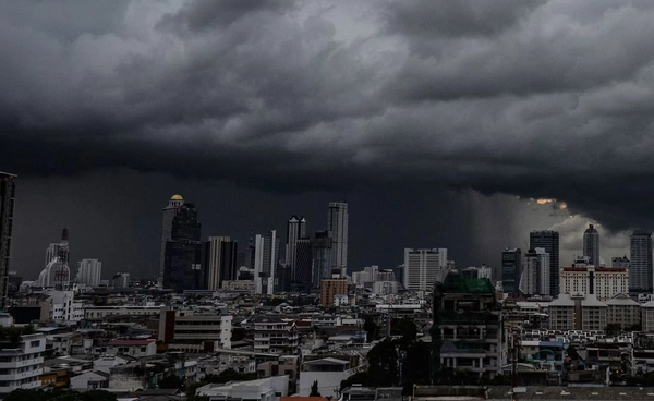 เปิดรายชื่อจังหวัดเสี่ยงฝนตกหนัก-หนักมาก 15 - 18 พ.ค. เสี่ยงน้ำท่วมน้ำป่า