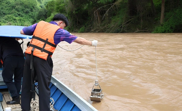 ผลตรวจ "ตะกอนดินแม่น้ำกก" พบค่าสารหนู แนะเลี่ยงกินสัตว์หน้าดิน