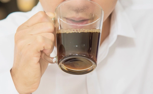 ดื่มกาแฟหลัง 4 โมงเย็น อันตรายถึงชีวิต ? 