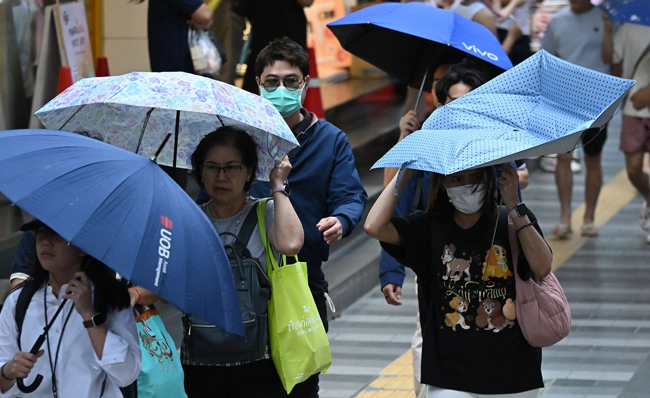 ฝนตกหนักระลอกใหม่ 18-25 ต.ค. ร่องมรสุมพาดผ่านหลายภาค ระวังท่วมฉับพลัน