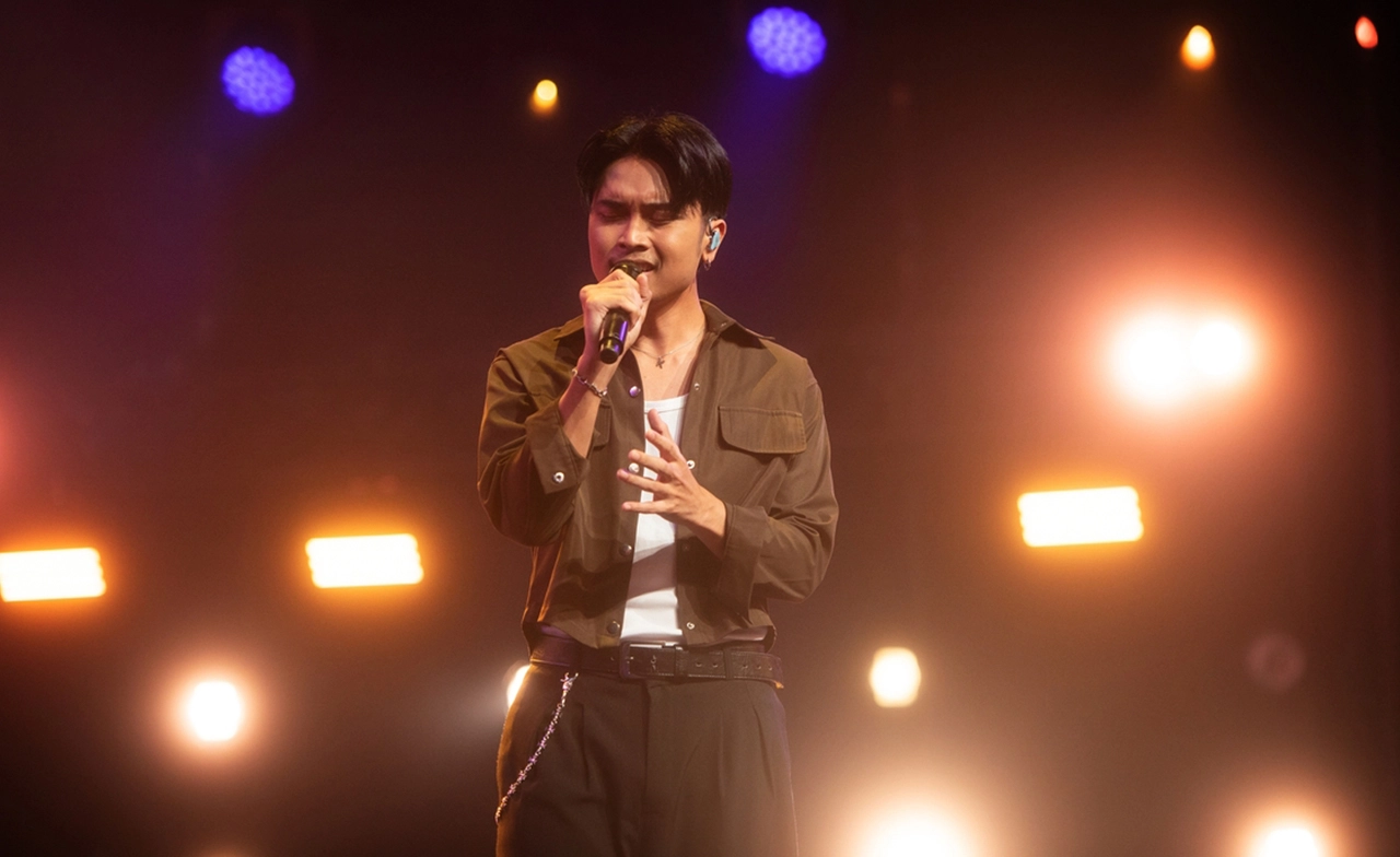 รู้จัก “ข้าว–สุษิร” หนุ่มภูเก็ตเสียงหวาน ผู้ทำโค้ชเปิดศึก Triple Block เวที The Voice