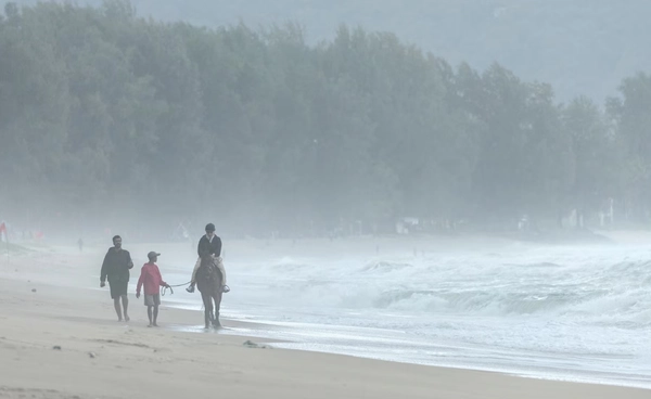 พยากรณ์อากาศวันนี้ 1 มิ.ย.69 ต้นมิ.ย. ฝนฉ่ำทั่วไทย  ตะวันออก-ใต้ฝั่งอันดามัน  ฝนหนักกว่าทุกภาค