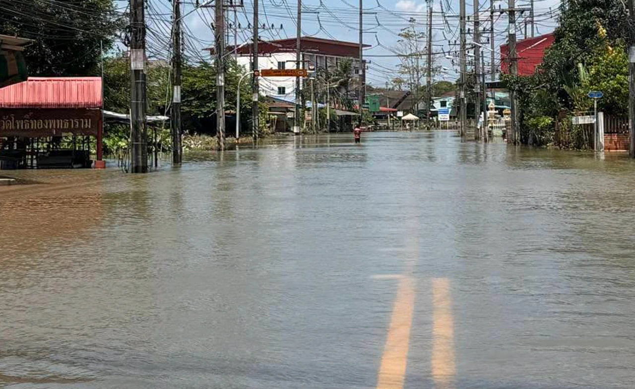สรุปสถานการณ์น้ำท่วมล่าสุดกระทบ 27 จังหวัด-กทม. เร่งระดมกำลังช่วยเหลือประชาชน