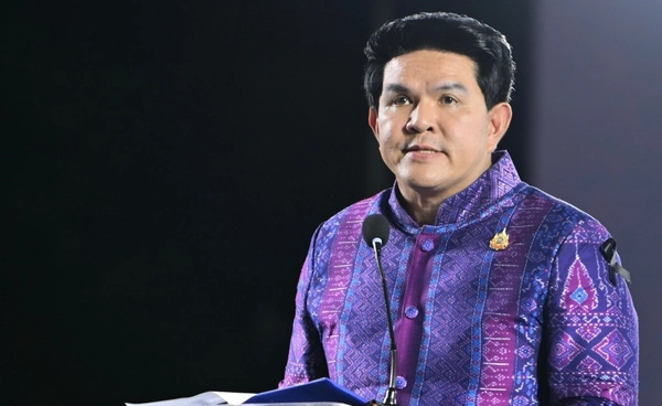 เรียกเก็บค่าธรรมเนียม "คนไทยเที่ยวนอก" แค่ศึกษาแนวทาง ยังไม่พิจารณาใช้จริง รัฐมนตรีท่องเที่ยว ออกโรง โต้ข่าวด่วน 