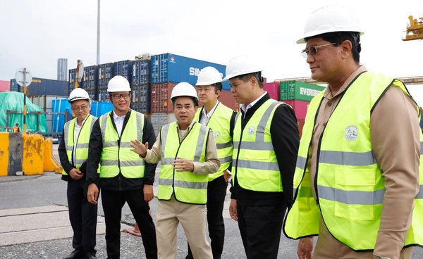 "สรรเพชญ" มอบ 6 นโยบาย กทท. ผลักดัน Smart & Green Port