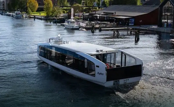 Hyke F-15 เรือข้ามฟากไฟฟ้าจิ๋ว แต่แจ๋ว! ประหยัดพลังงาน 88% วิ่งข้ามฝั่งใน 2 นาที