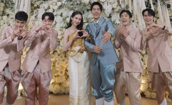 "เต้ ดาวิชญ์" ควงแฟนนอกวงการวิวาห์ชื่นมื่น 