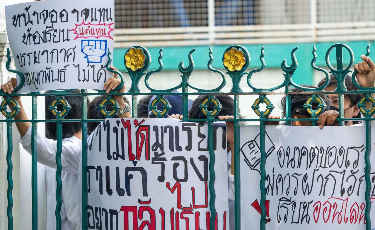 90 วันแห่งการเปลี่ยนผ่าน “อุเทนถวาย” โจทย์สำคัญมาตรฐานการศึกษาต้องไม่ตกหล่น