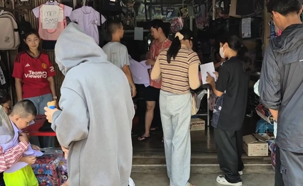  "ร้านชุดนักเรียน"ชัยนาทใจป้ำ จัดโปรฯปักชื่อให้ฟรี | เรื่องดีดีทั่วไทย | 7-5-69