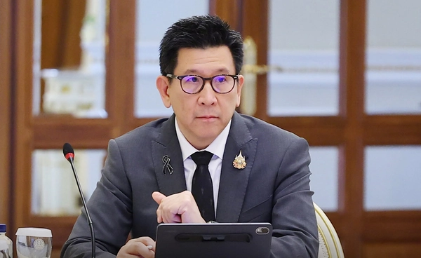 เอกนิติ เผย นายกฯ สั่งด่วน ทบทวนเกณฑ์ “บัตรสวัสดิการแห่งรัฐ” กรณีตัดสิทธิพ่อแม่ที่ลูกใช้สิทธิลดหย่อนภาษี หวั่นไม่เป็นธรรม