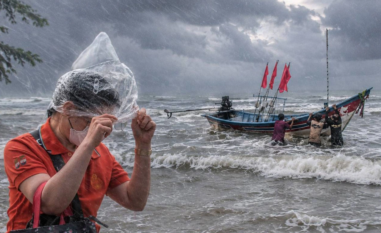 เตือนไทย สภาพอากาศแปรปรวน 2-6 พ.ย. ฝนฟ้าคะนอง ลมแรง ฝนตกหนักบางแห่ง