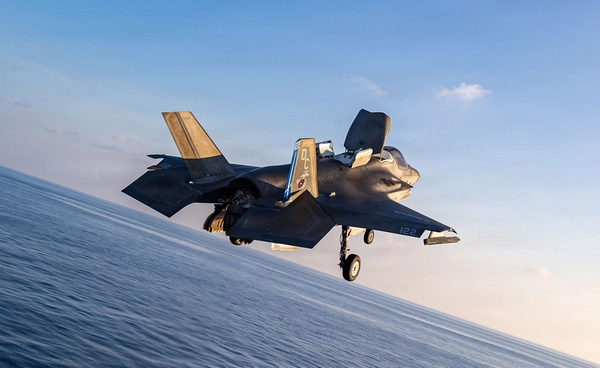 อเมริการับ F-35 ไร้เรดาร์เพิ่มอีก 6 ลำ เหตุรออัปเกรดเรดาร์ AN/APG-85 รุ่นใหม่ล่าสุด