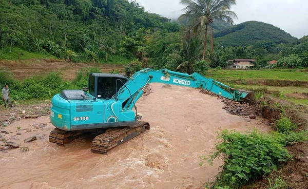 ฝนถล่มน่าน “อำเภอนาน้อย” ดินสไลด์-น้ำป่าไหลหลากหลายจุด