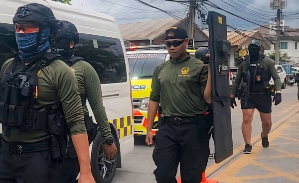 เปิดเบื้องหลัง “ทีมบก.น.7” ทิ้งสนามแข่ง - สละนัดหมอ ใส่ขาสั้นระงับเหตุรร.นนทบุรี