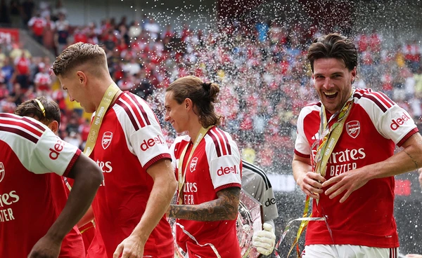 “Arsenal” เต็งแชมป์พรีเมียร์ลีก 2026/27 AI และนักวิจารณ์ฟันธง