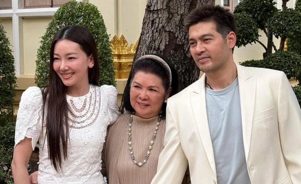 "ต๊อด ปิติ" โพสต์ภาพครบรอบ 16 ปี ความรักหวาน "นุ่น วรนุช"