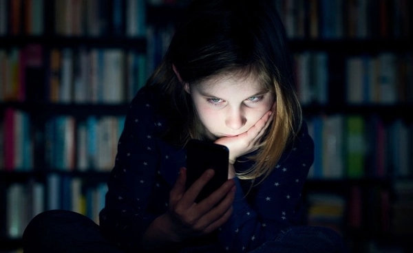 “Online Grooming” จากเพื่อนสู่ภัยอาชญากรรม กับดักออนไลน์ที่เด็กไม่ทันตั้งตัว