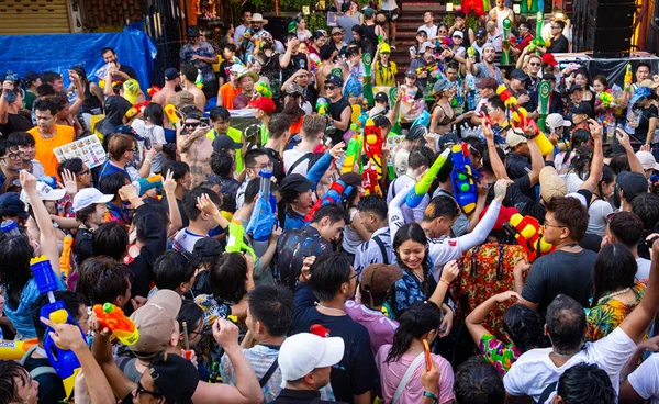 เปิดพิกัด “วันไหลสงกรานต์ 2569” สาดน้ำต่อเนื่องได้อีกหลายวัน