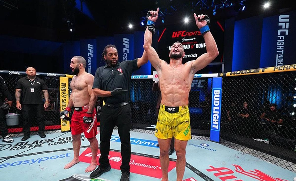 บอนฟิมไล่ต้อนมูฮัมหมัด  "คู่เอก" UFC FIGHT NIGHT