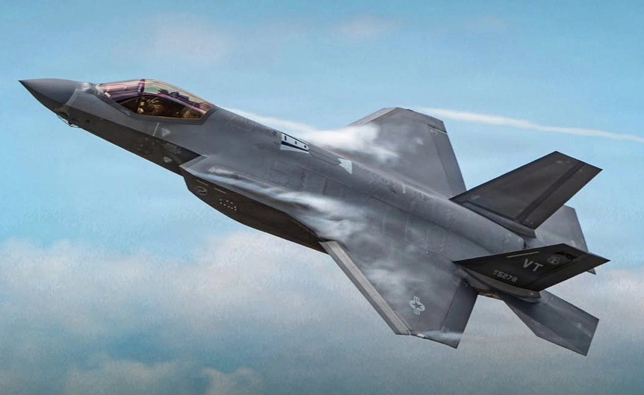 จีนจำลองระบบ Lidar บนขีปนาวุธ ล่าสเตลธ์ F-35C กลางคืนไกล 61 กม.