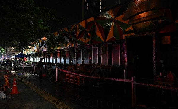 ผู้รอดชีวิตเล่านาที เห็นควันก่อนเพลิงปะทุไหม้โรงเบียร์ลาดพร้าวไม่กี่วินาที